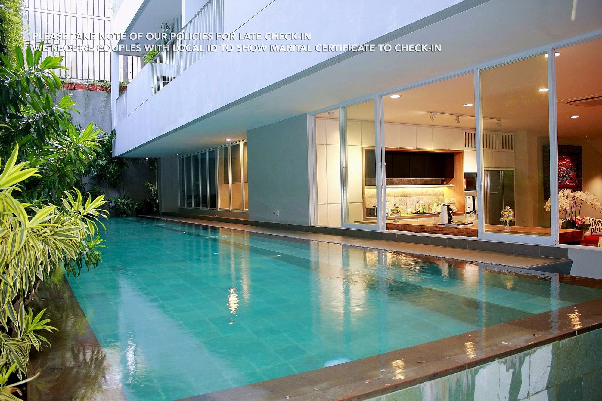 Zen Rooms Patra Kuningan Syariah Jakarta Exterior foto