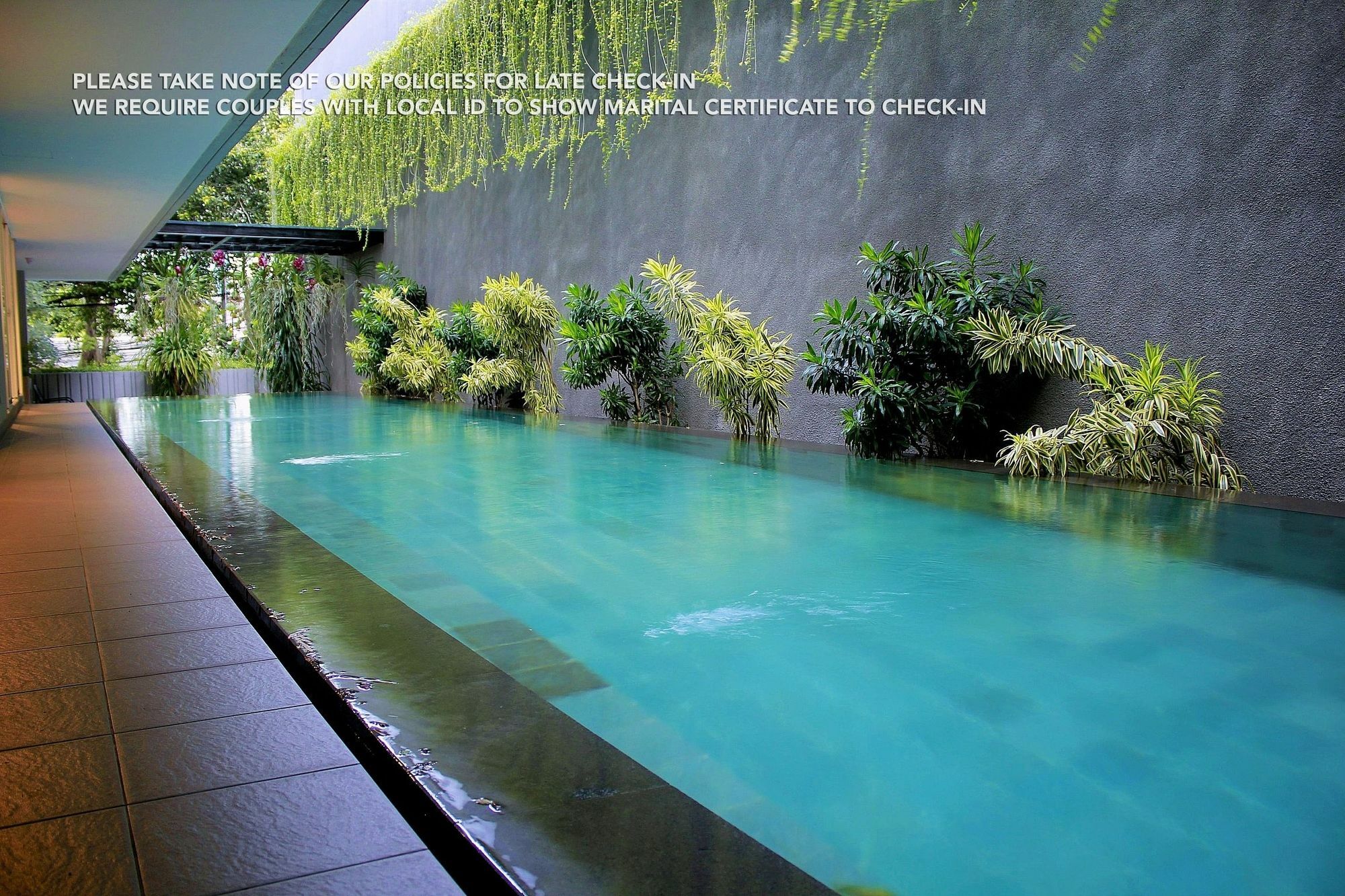 Zen Rooms Patra Kuningan Syariah Jakarta Exterior foto